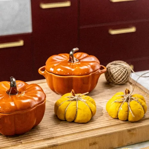 Staub Ceramic Pumpkin Cocotte 12cm – Cinnamon