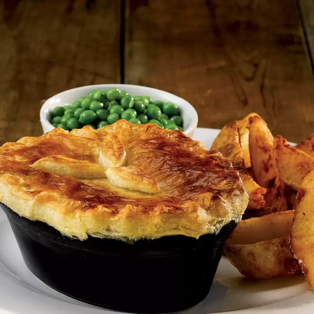 CHURCHILL COOKWARE ROUND PIE DISH 500ml BLACK
