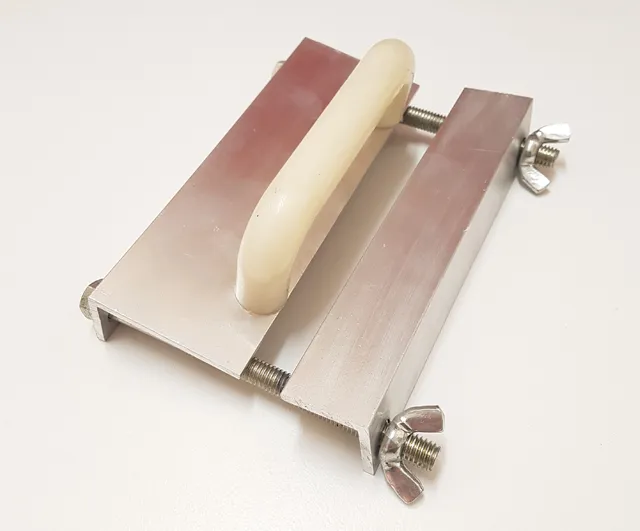 Holder for Norton Griddle Brick