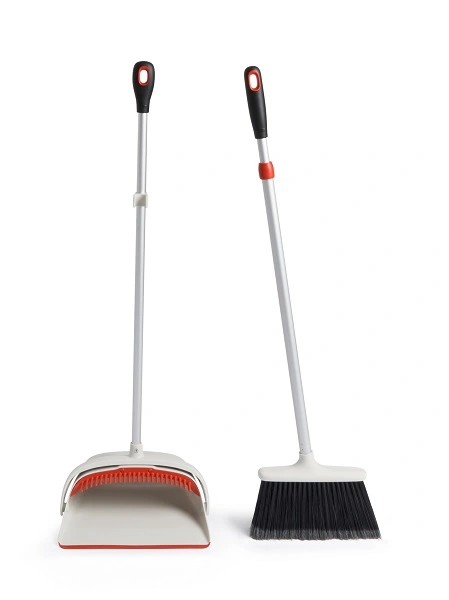 OXO LARGE SWEEP DUSTPAN AND BROOM SET