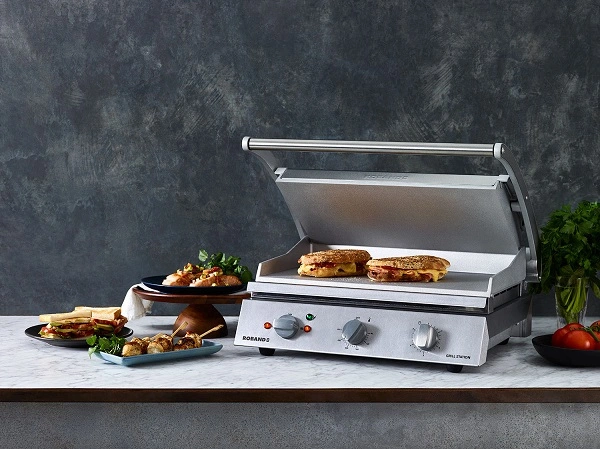 ROBAND CONTACT GRILL SMOOTH PLATES, 8 SLICE