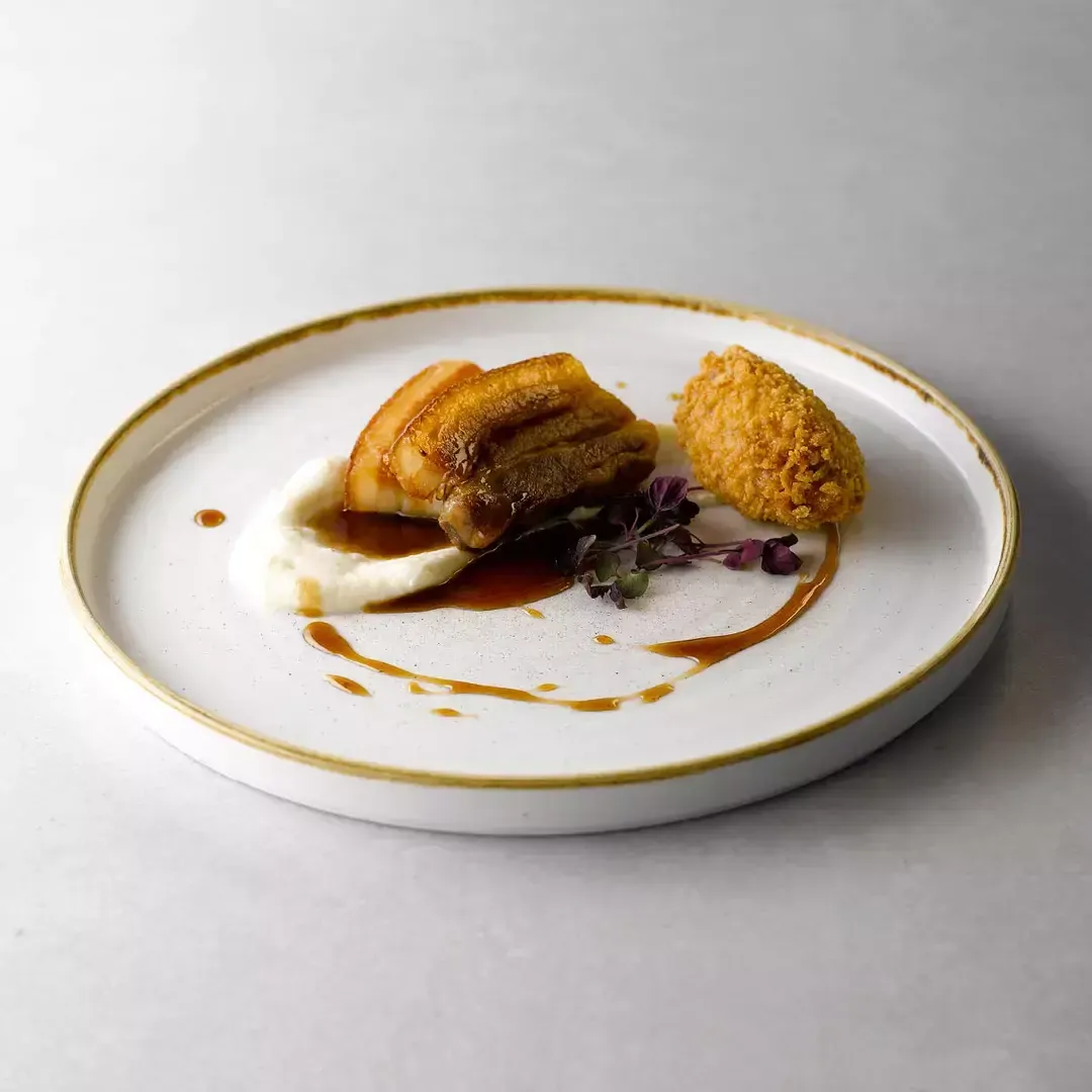 CHURCHILL STONECAST WALLED CHEF'S ROUND PLATE 210mmØ