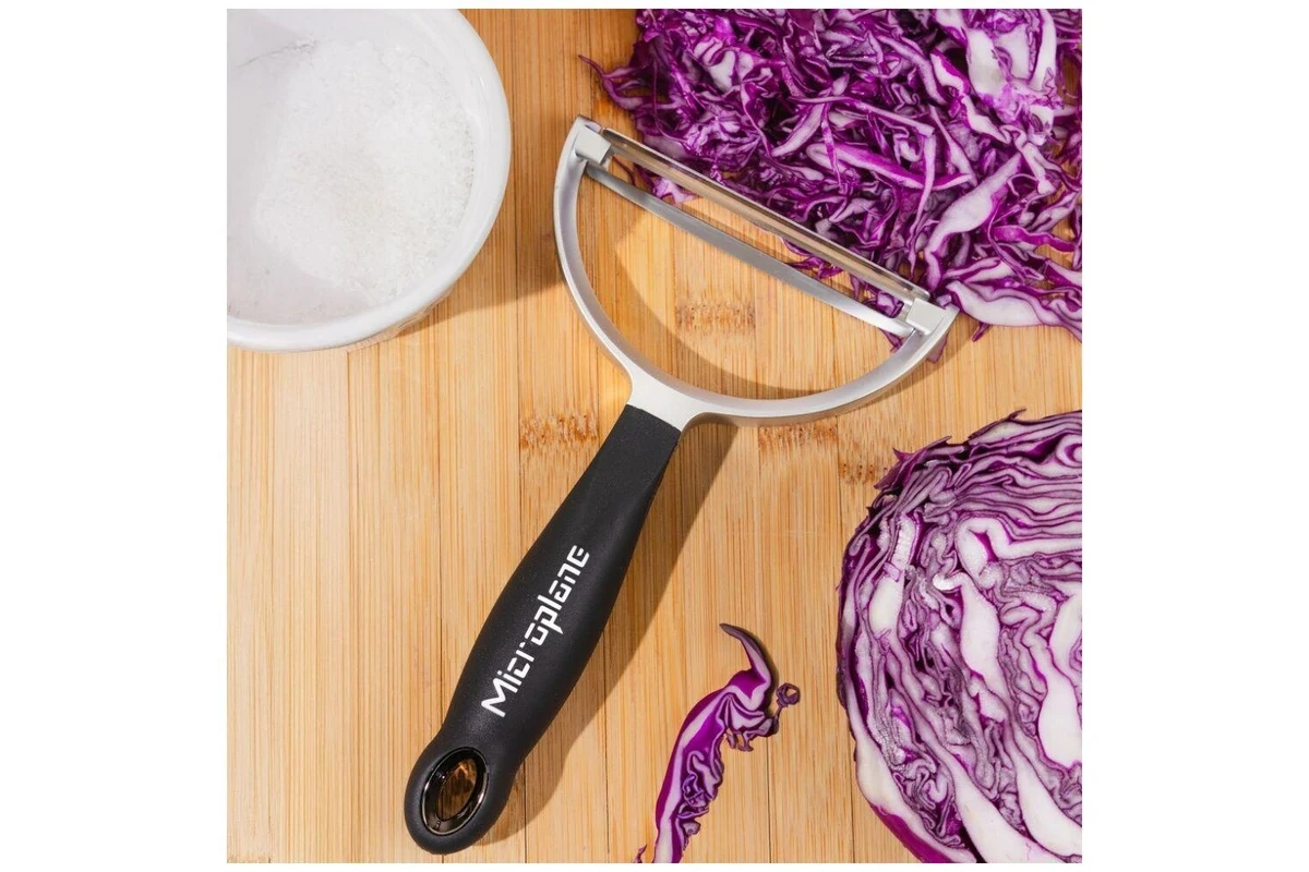 Microplane Professional XL Peeler – Extra Wide Stainless Steel Blade
