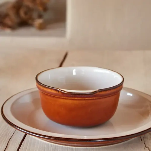 CASAFINA POTERIE PLATE CREAM CARAMEL 262mm x 28mm