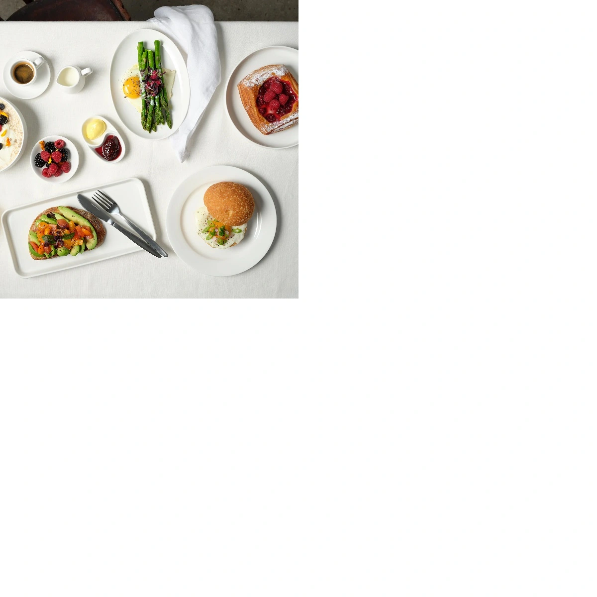 CORE WHITE OVAL COUPE PLATTER 255mm x 180mm x 23mmH