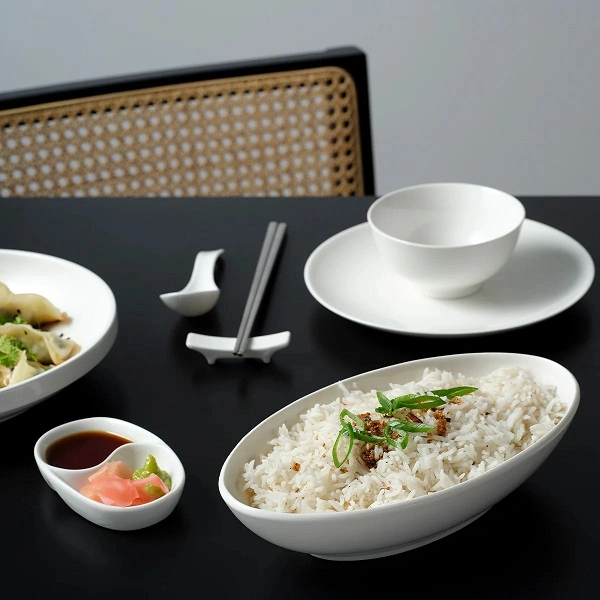 CORE WHITE OVAL SERVING BOWL 230mm x 135mm x 55mmH
