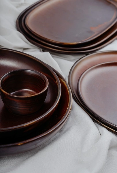 MODA PORCELAIN ROUND PLATE RUST 290mmØ