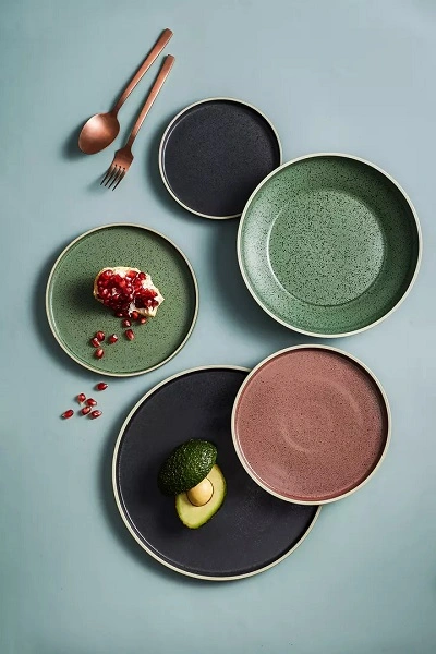 LUZERNE MOD ROUND STACKABLE PLATE 160mm MIDNIGHT