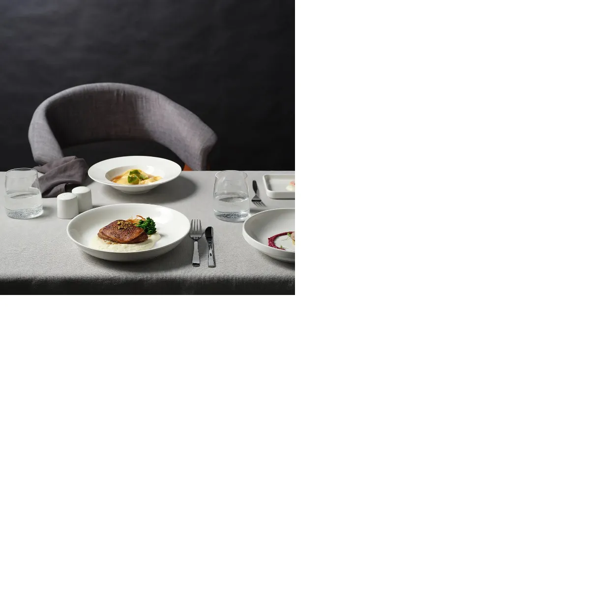 CORE WHITE PASTA/SOUP BOWL WIDE RIM 225mmØ x 45mm