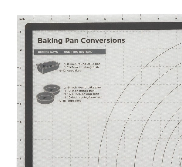 TOVOLO TRUEBAKE" SILICONE PASTRY MAT 63.5cm x 45.5cm "