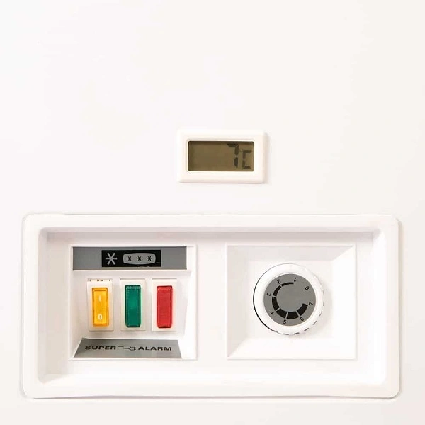 BROMIC S/ST FLAT TOP CHEST FREEZER 492 LITRE