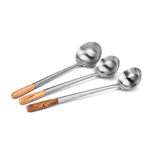 KK CHINESE STYLE S/ST LADLE WITH WOODEN HANDLE