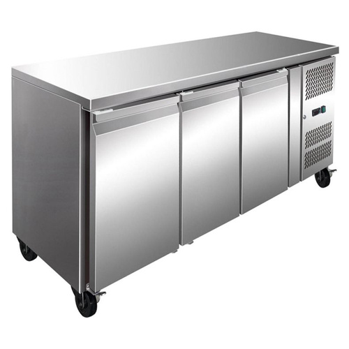 F.E.D. S/ST 3 DOOR BENCH FREEZER 386 LTR